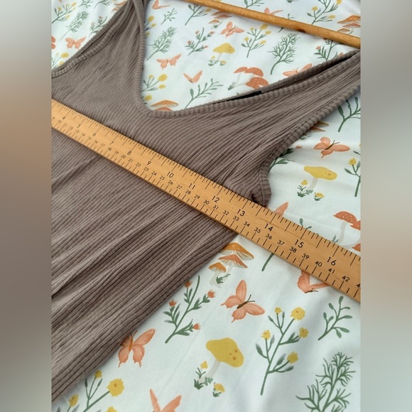 Lulus taupe jumpsuit tie strap ribbed knit size small - Picture 12 of 14